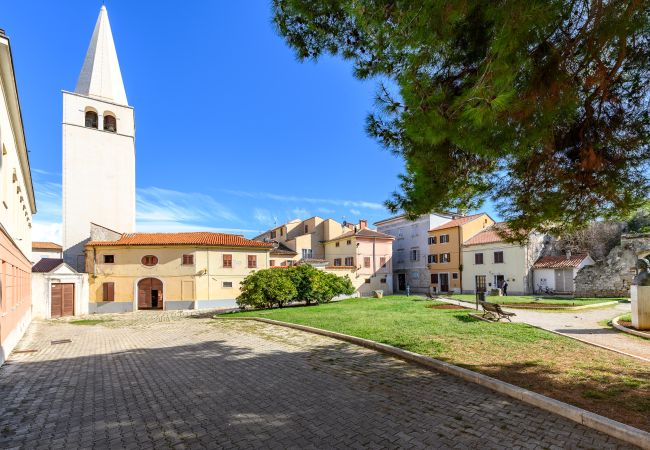 Rent by room in Porec - Exclusive Rooms Porto III Rent by room in Porec - Exclusive Rooms Porto III