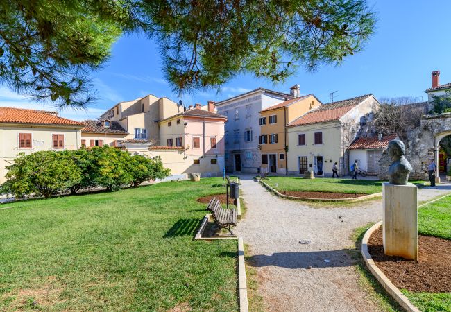 Rent by room in Porec - Exclusive Rooms Porto III Rent by room in Porec - Exclusive Rooms Porto III