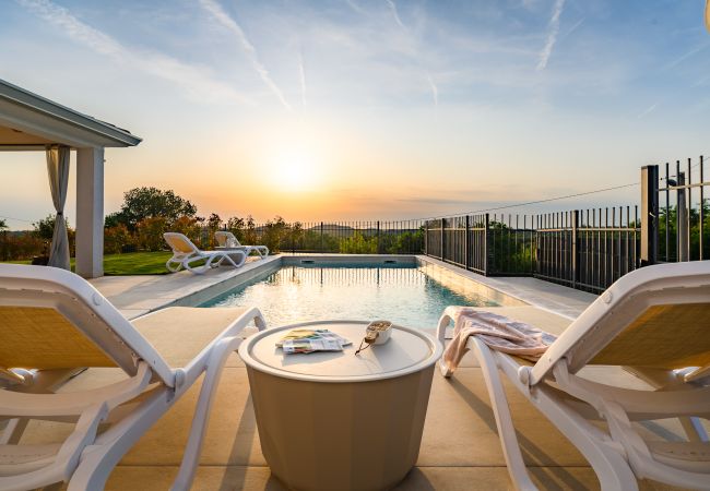 Luxury Villa Sofia with Pool In Poreč, Istria