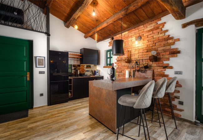 House in Cerjani - Casa Toni with Whirpool In Kastelir, Istria House in Cerjani - Casa Toni with Whirpool In Kastelir, Istria