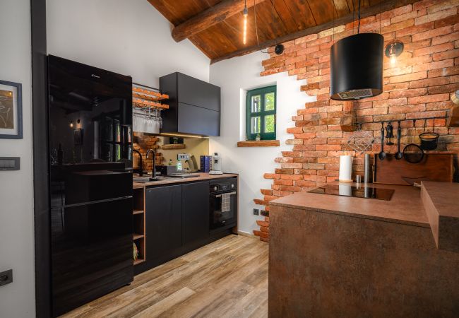 House in Cerjani - Casa Toni with Whirpool In Kastelir, Istria House in Cerjani - Casa Toni with Whirpool In Kastelir, Istria