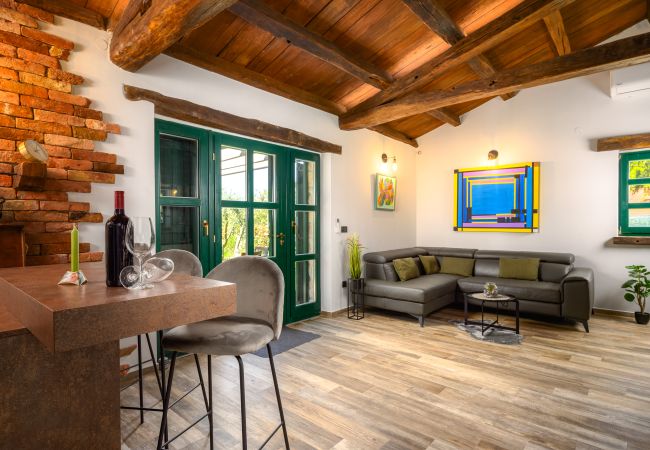 House in Cerjani - Casa Toni with Whirpool In Kastelir, Istria House in Cerjani - Casa Toni with Whirpool In Kastelir, Istria