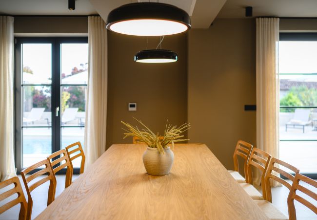 Villa in Kirmenjak - Luxury Villa Madora with pool in Porec, Istria Villa in Kirmenjak - Luxury Villa Madora with pool in Porec, Istria