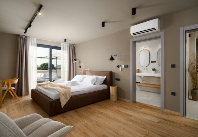 Villa in Kirmenjak - Luxury Villa Madora with pool in Porec, Istria Villa in Kirmenjak - Luxury Villa Madora with pool in Porec, Istria