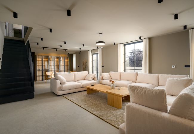 Villa in Kirmenjak - Luxury Villa Madora with pool in Porec, Istria Villa in Kirmenjak - Luxury Villa Madora with pool in Porec, Istria